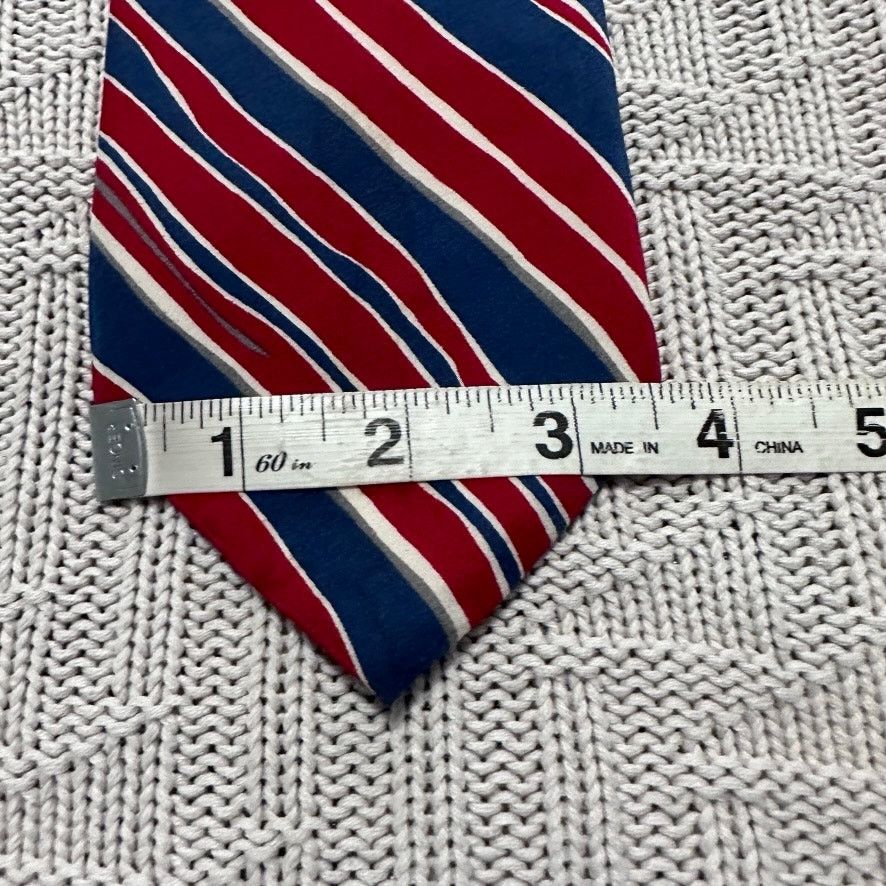 Oleg Cassini Vintage Oleg Cassini red and blue striped Italian silk tie Size ONE SIZE - 5 Thumbnail