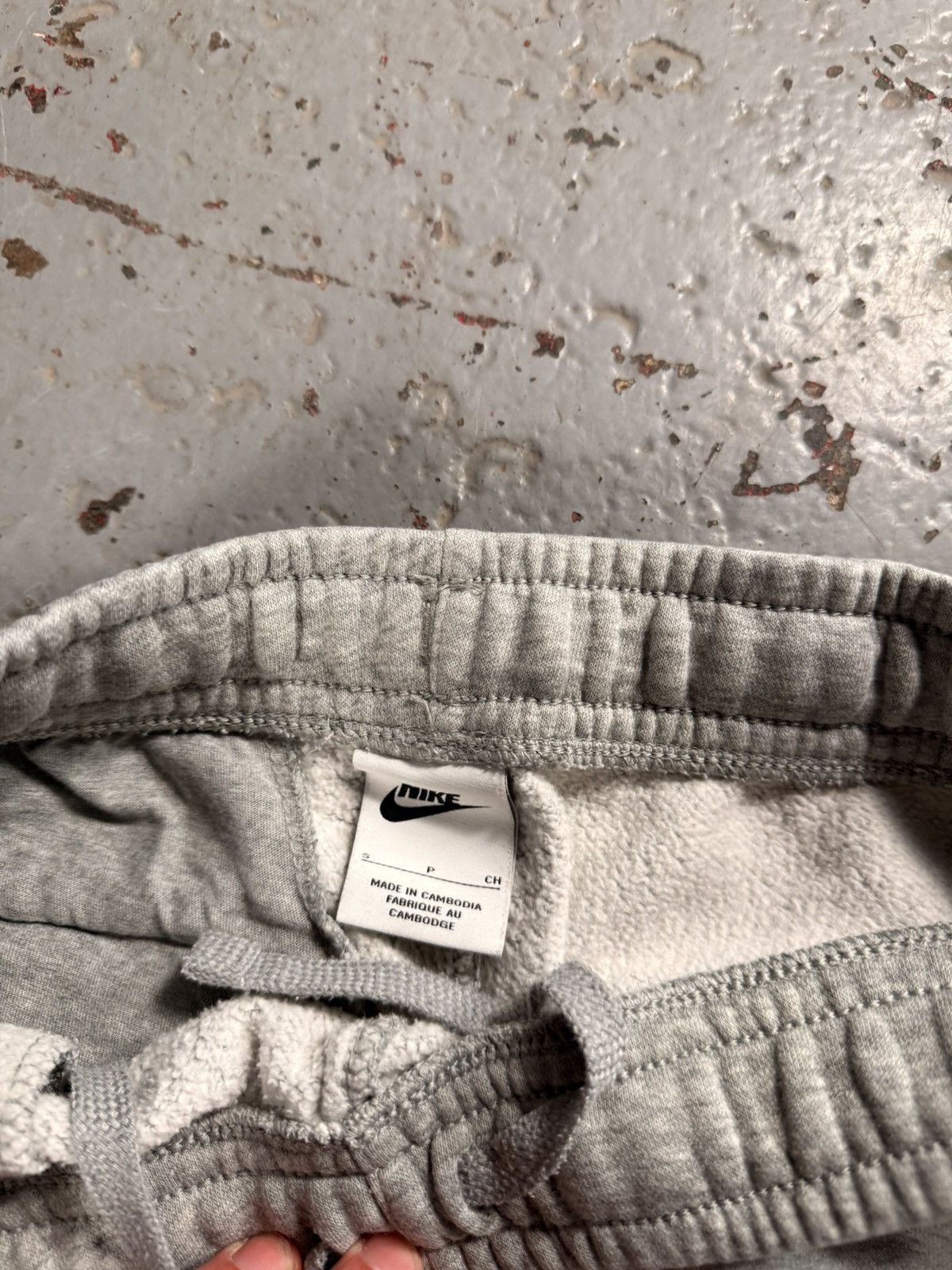 Nike Classic Nike Grey Sweatpants Size US 30 / EU 46 - 3 Thumbnail