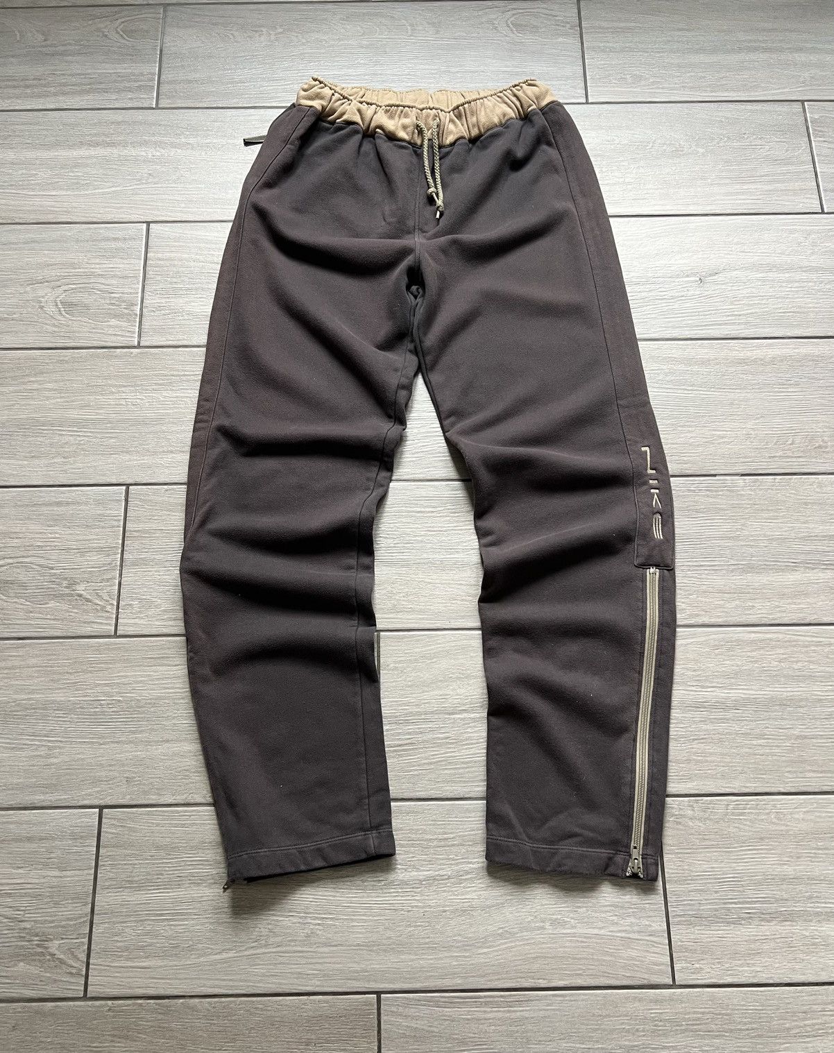 Nike × Vintage NIKE VINTAGE TRACK BROWN PANTS RARE DRILL JOGGER Size US 30 / EU 46 - 2 Thumbnail