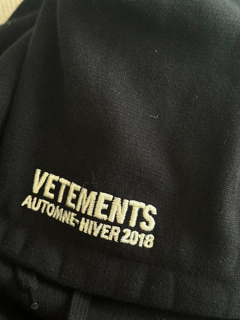 Vetements Vetements 18Aw Shaped Black Cut hoodie 2506-Nextarrow Size US XS / EU 42 / 0 - 5 Thumbnail