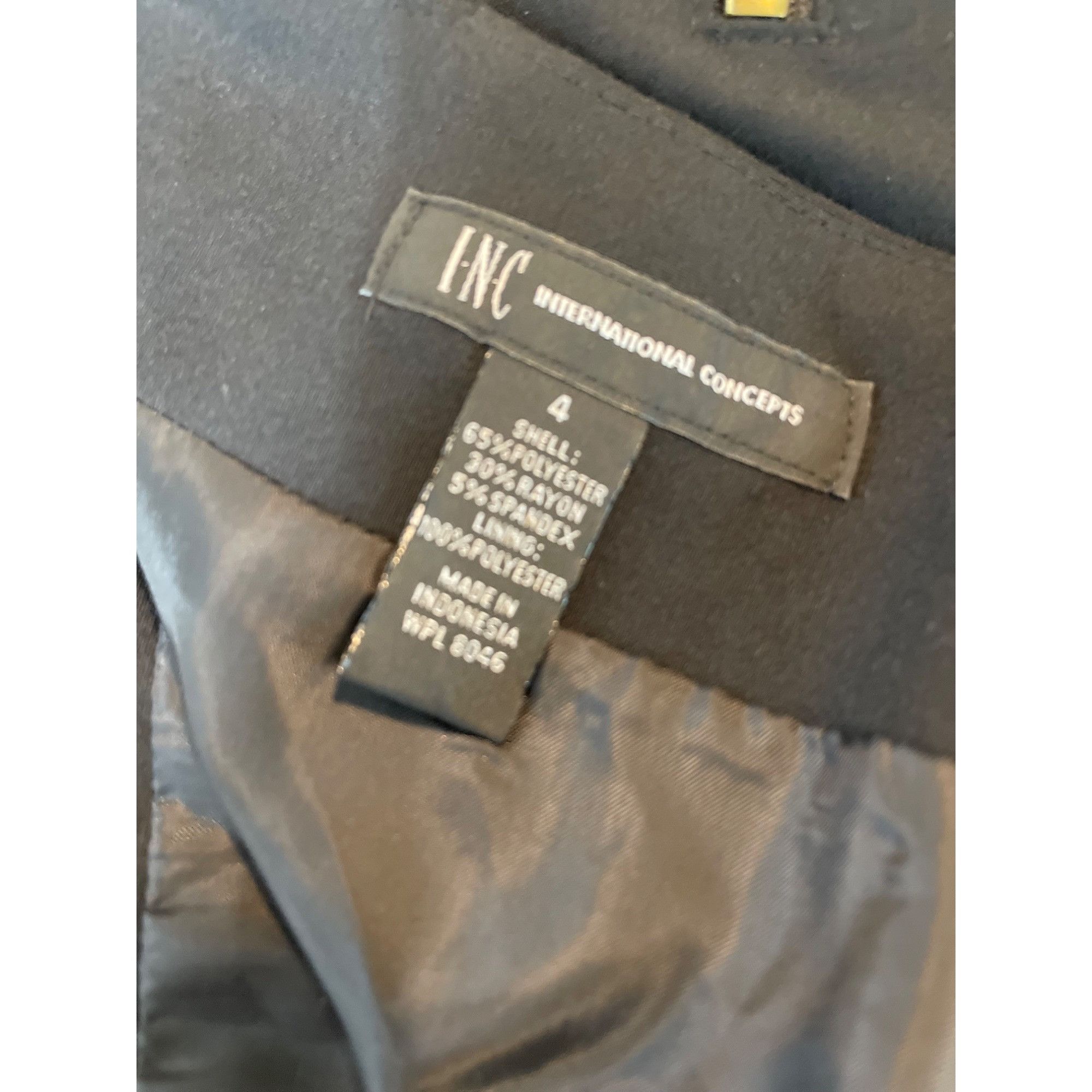 I.N.C INC International Concepts Black Skirt With Gold Zipper Acce Size 27" / US 4 / IT 40 - 5 Thumbnail