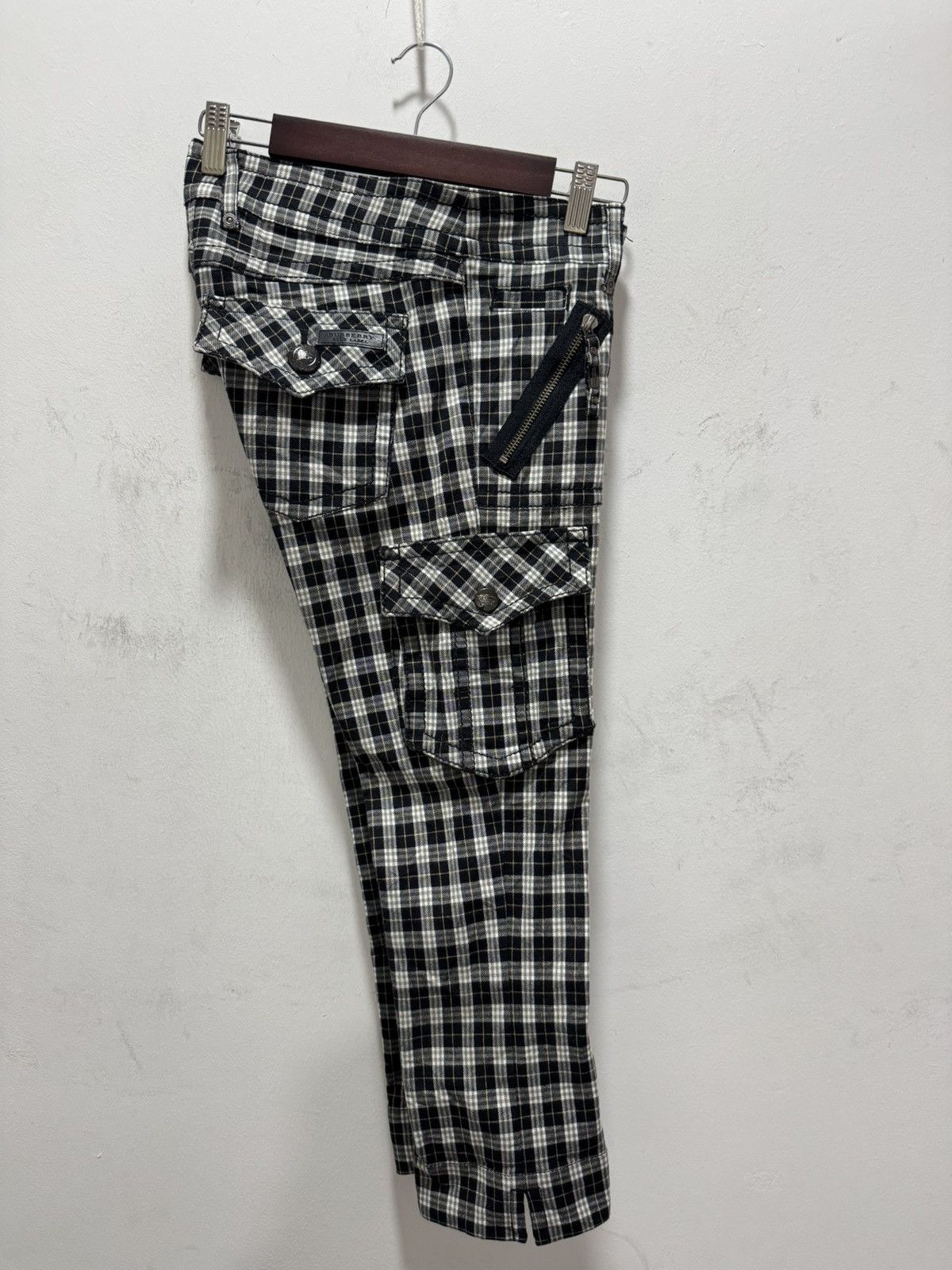Burberry BURBERRY LONDON BLUE LABEL TARTAN CROPPED SLIM TROUSERS Size 28" / US 6 / IT 42 - 11 Thumbnail