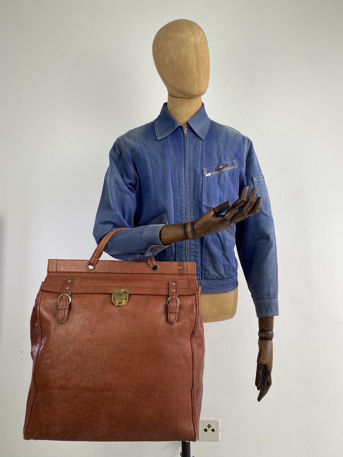 Porter Vintage 90's Porter Large Patina Leather Doctors Bag Size ONE SIZE - 1 Thumbnail