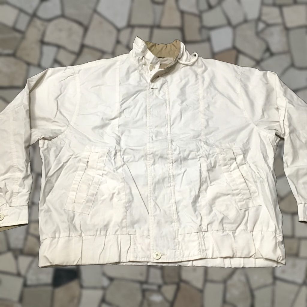 London Fog VINTAGE London Fog Jacket Mens L Windbreaker Full Zip Lightweight Ivory Heading to 90s or classic style Size US L / EU 52-54 / 3 - 1 Thumbnail