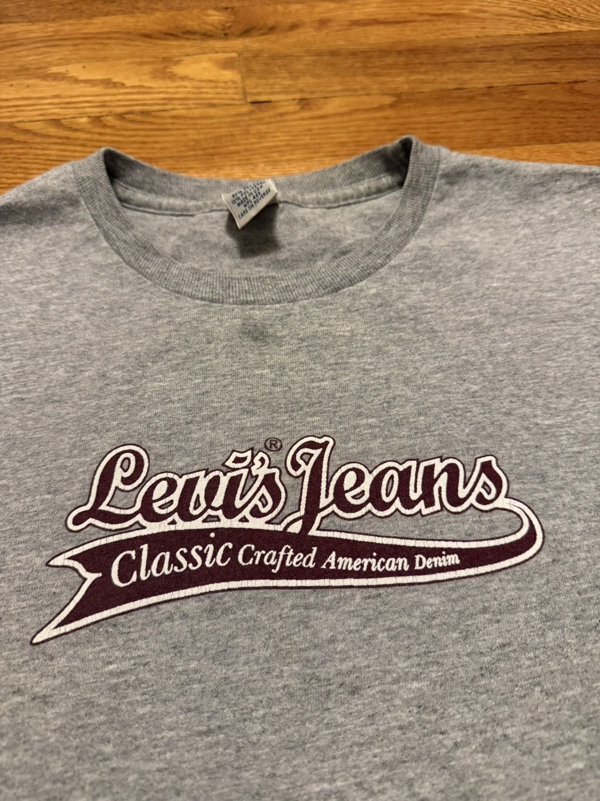 Levi's Vintage Clothing Vintage 90s Levi’s Womans Cropped 18x20 Baby Tee T Shirt Size M / US 6-8 / IT 42-44 - 2 Thumbnail