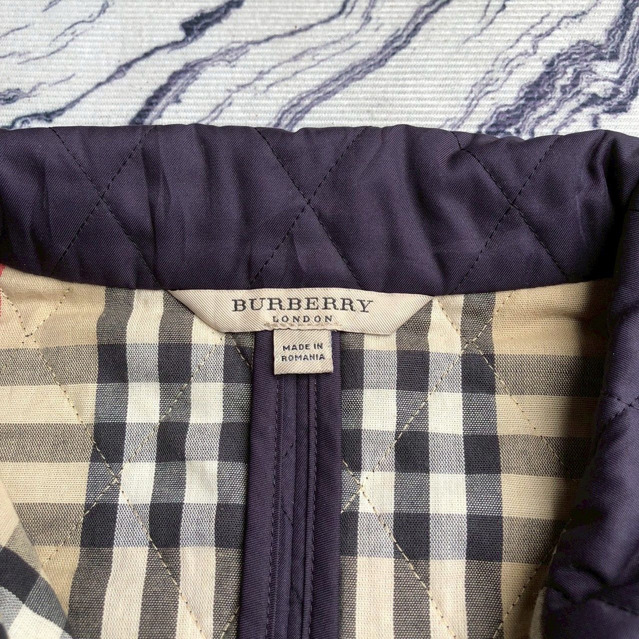 Burberry Burberry London Quilted Jacket w/ Nova Check Lining Size M / US 6-8 / IT 42-44 - 10 Thumbnail
