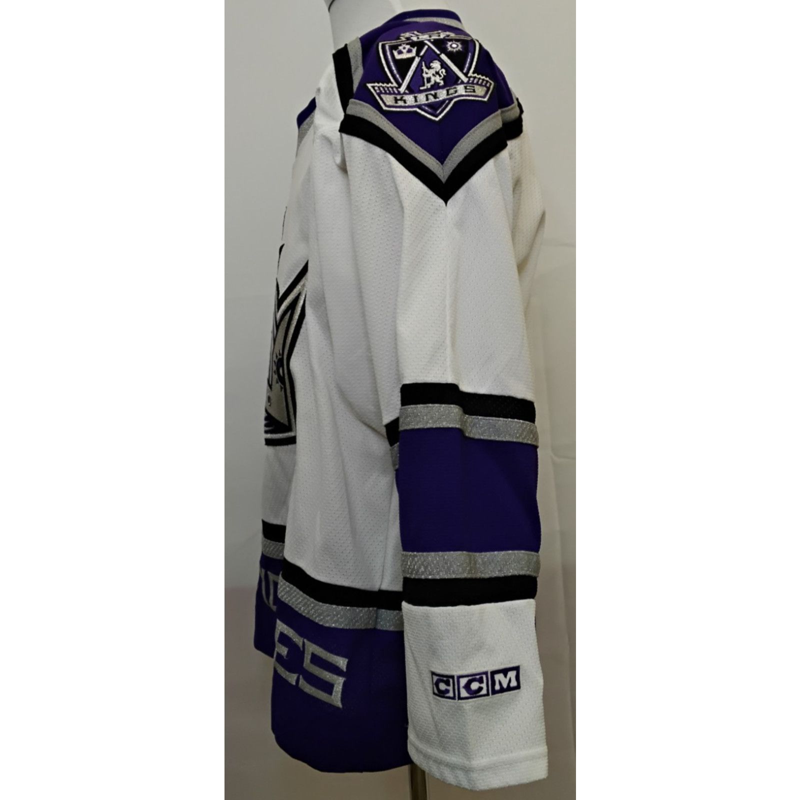 Ccm Los Angeles Kings CCM Jersey S M Purple Crown Patch VTG Rare Size US M / EU 48-50 / 2 - 4 Thumbnail