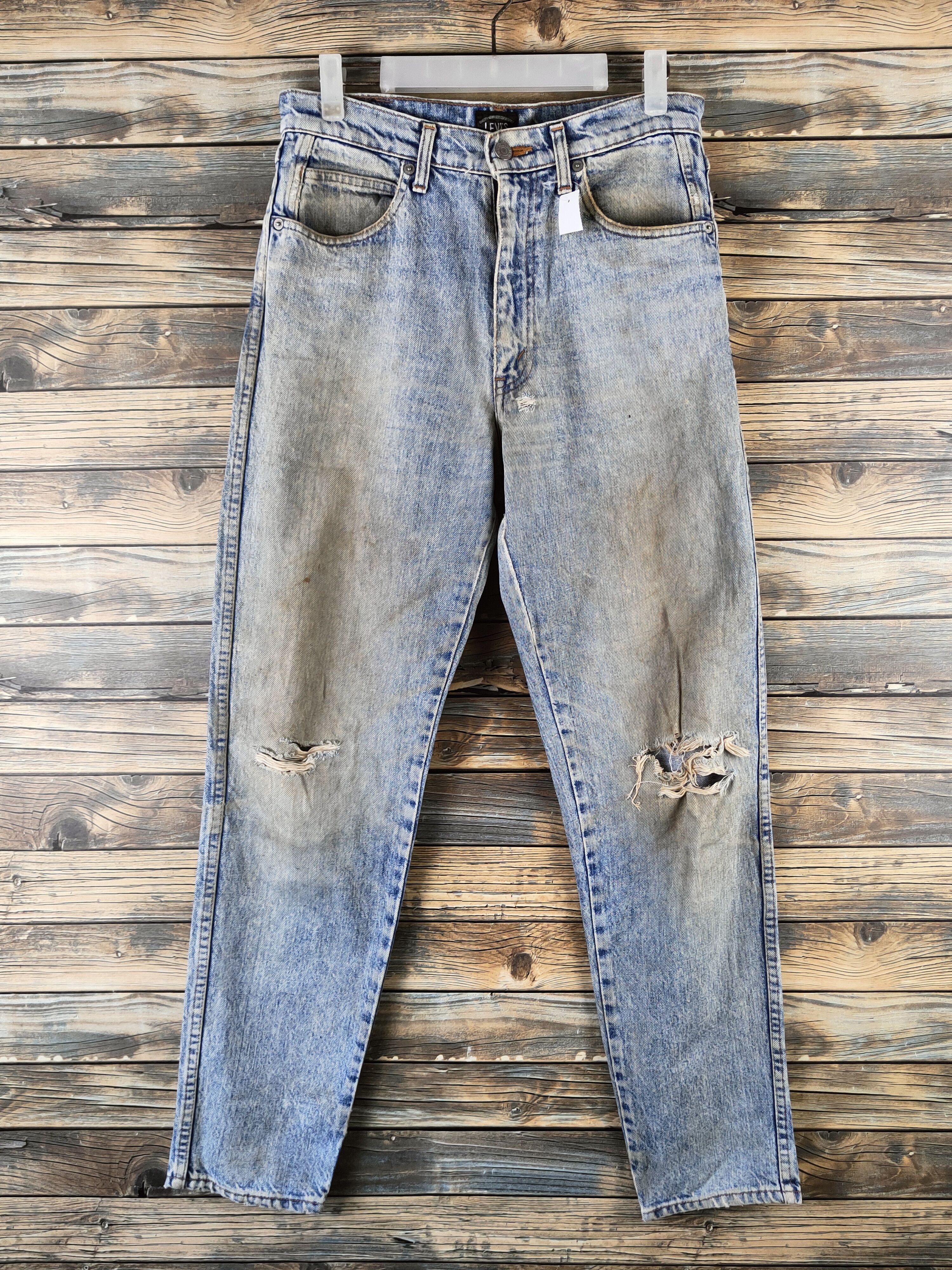 Levi's DL Levi's big E Blue Distressed Ripped Jeans #46-962 Size US 31 - 1 Thumbnail