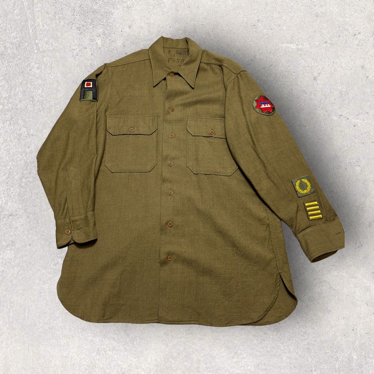 Vintage Vintage World War 2 US Army shirt Size US L / EU 52-54 / 3 - 1 Thumbnail