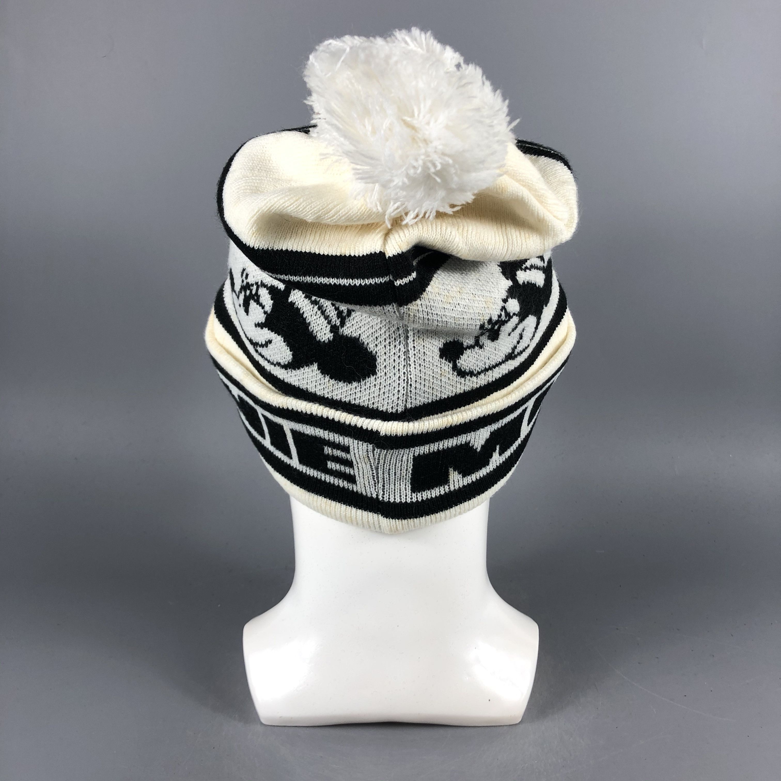 Disney × Mickey Mouse × Vintage Mickey Mouse Disney Beanie Snow Hat Snow Cap -D938 Size ONE SIZE - 2 Thumbnail