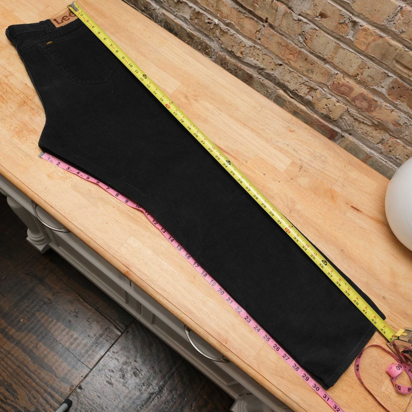 Lee VTG Black Made in USA Lee Corduroy Pants 36x32 (Fits 33x31) Size US 33 - 2 Thumbnail