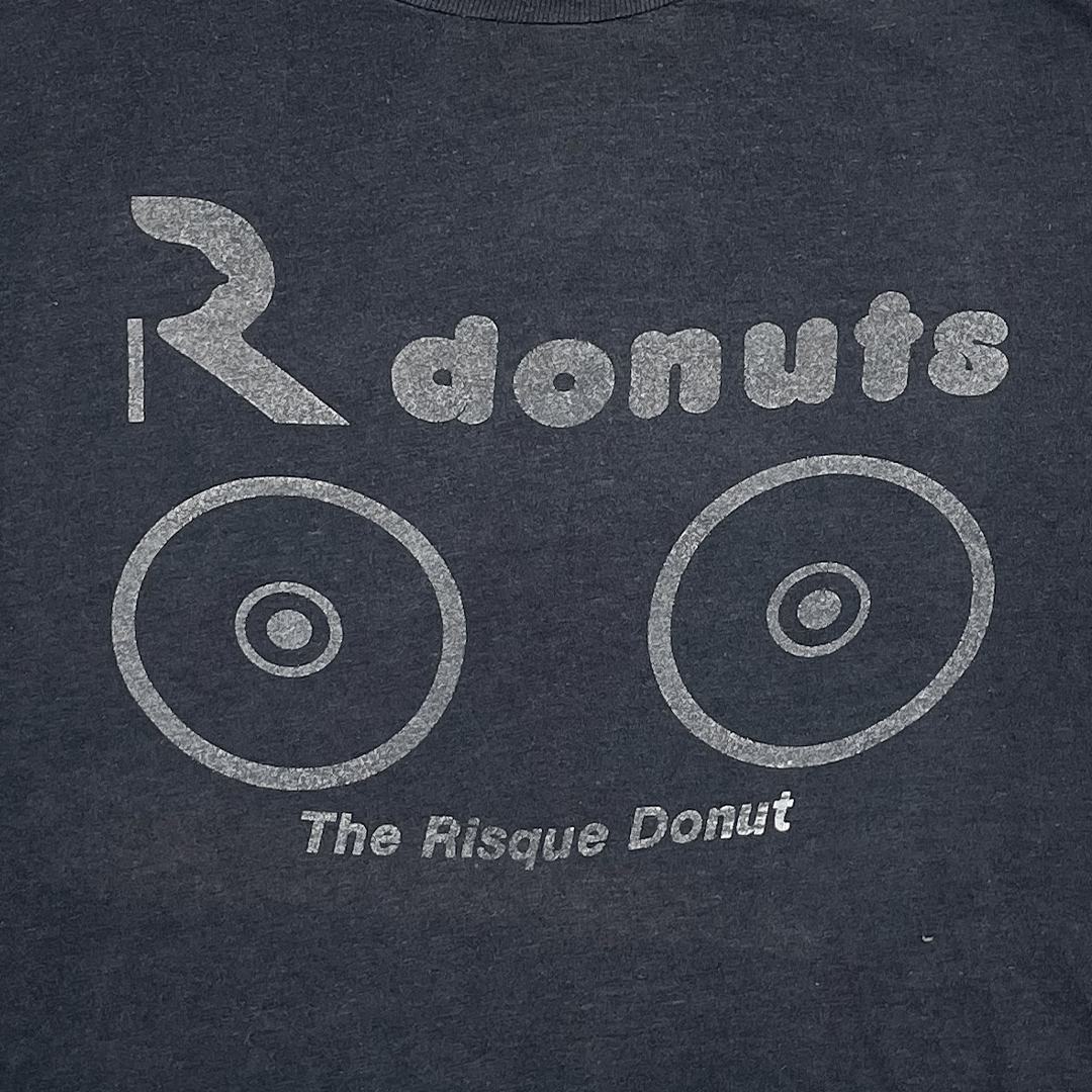 Hanes × Vintage Rare Vintage 80s The Risque Donut R Donuts Tee Size US L / EU 52-54 / 3 - 7 Thumbnail