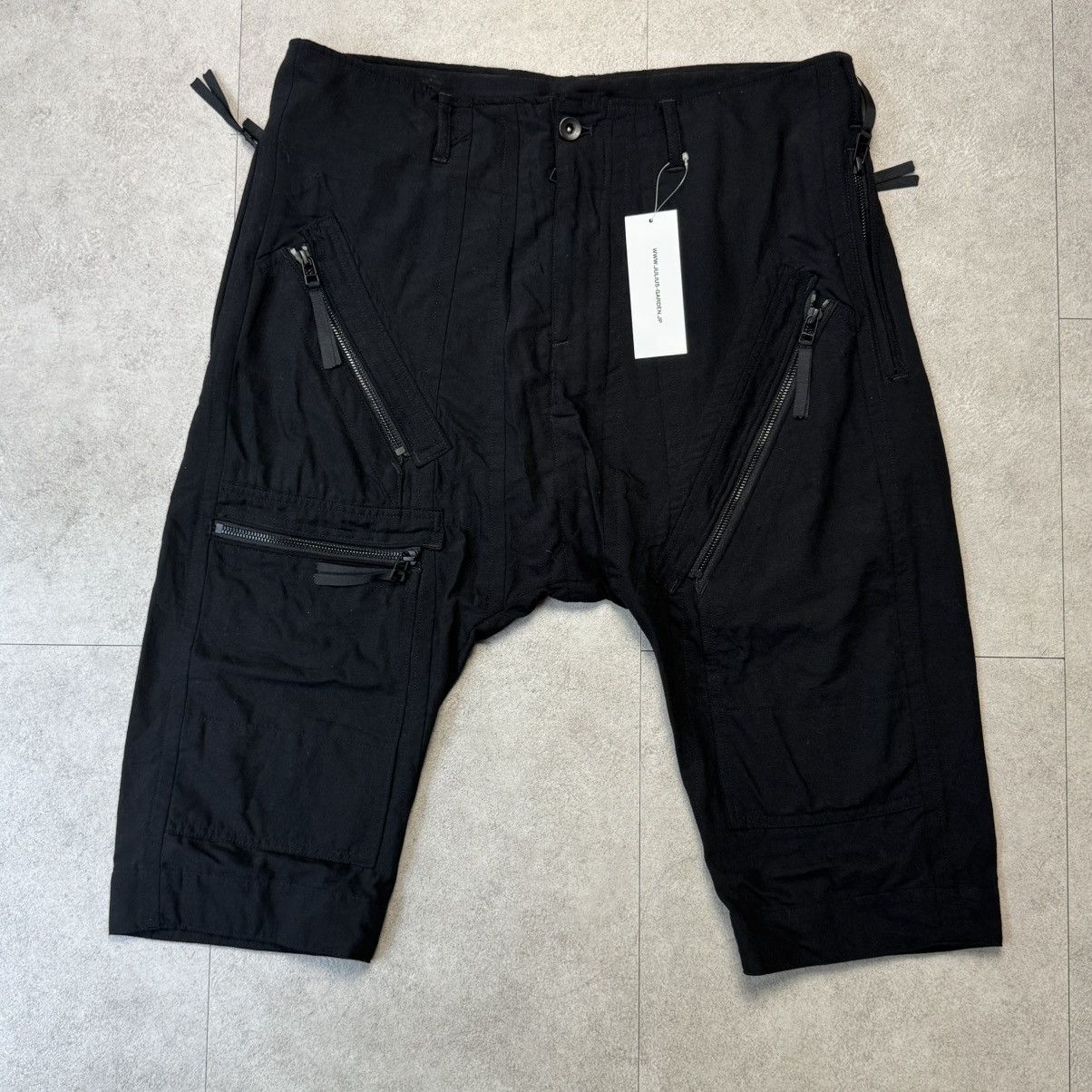 Julius Julius ss24 Gas Mask Cargo Shorts Pants | Grailed
