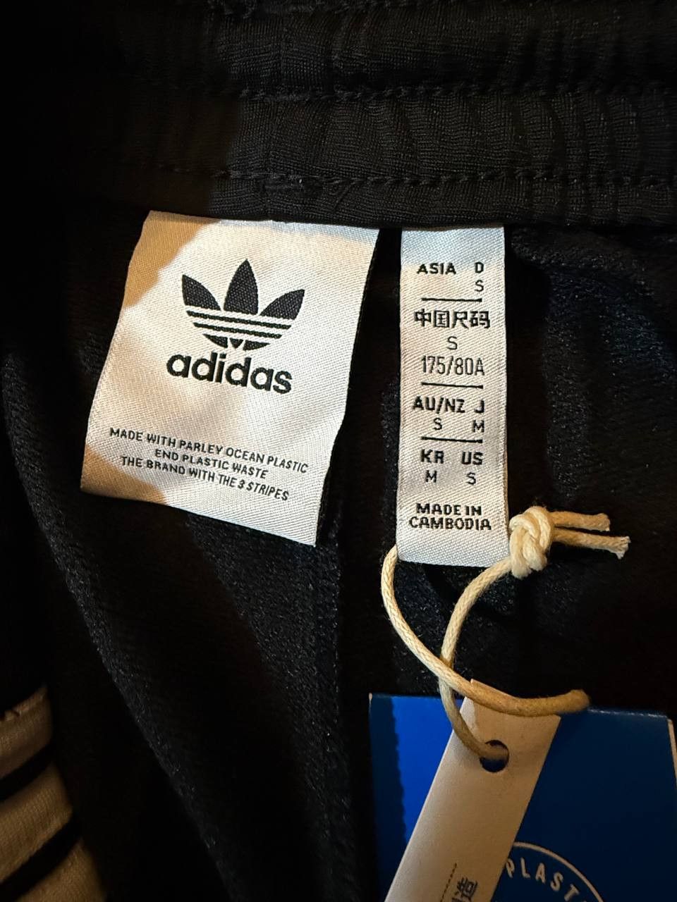 Adidas ADIDAS ADI BREAK SNAP BUTTON Size US 38 / EU 54 - 10 Thumbnail
