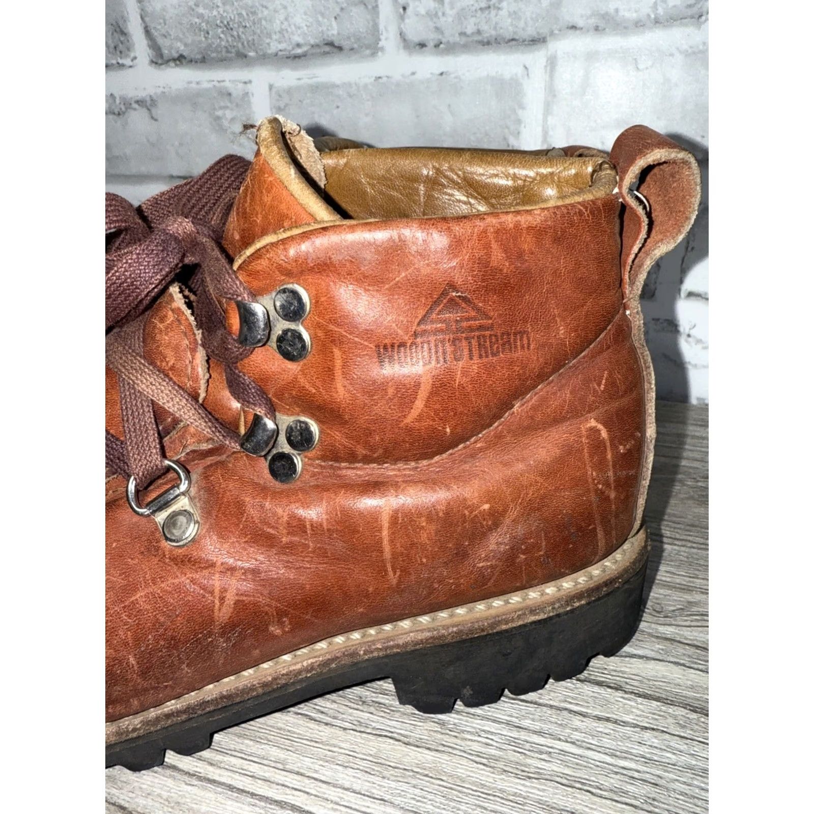 Vibram VINTAGE Weinbrenner Wood N Stream Leather Boots Mens 7 M Vibram Leather Insoles Rugged Boots Hiking Leather Brown Ankle Lace Up Round Toe USA 978 Mens Size US 7 / EU 40 - 3 Thumbnail