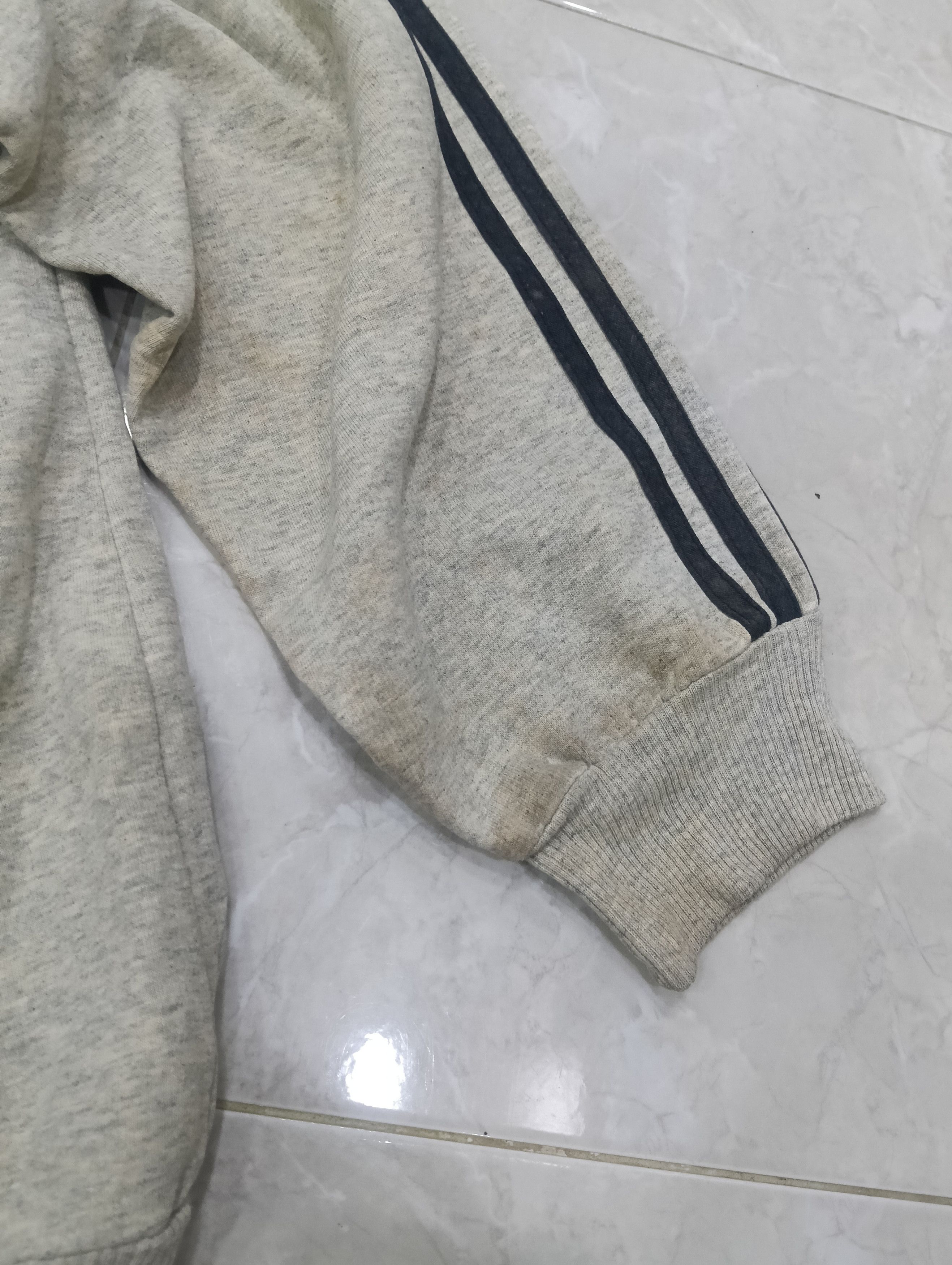 Adidas Vintage Adidas Sweat Size US L / EU 52-54 / 3 - 8 Thumbnail