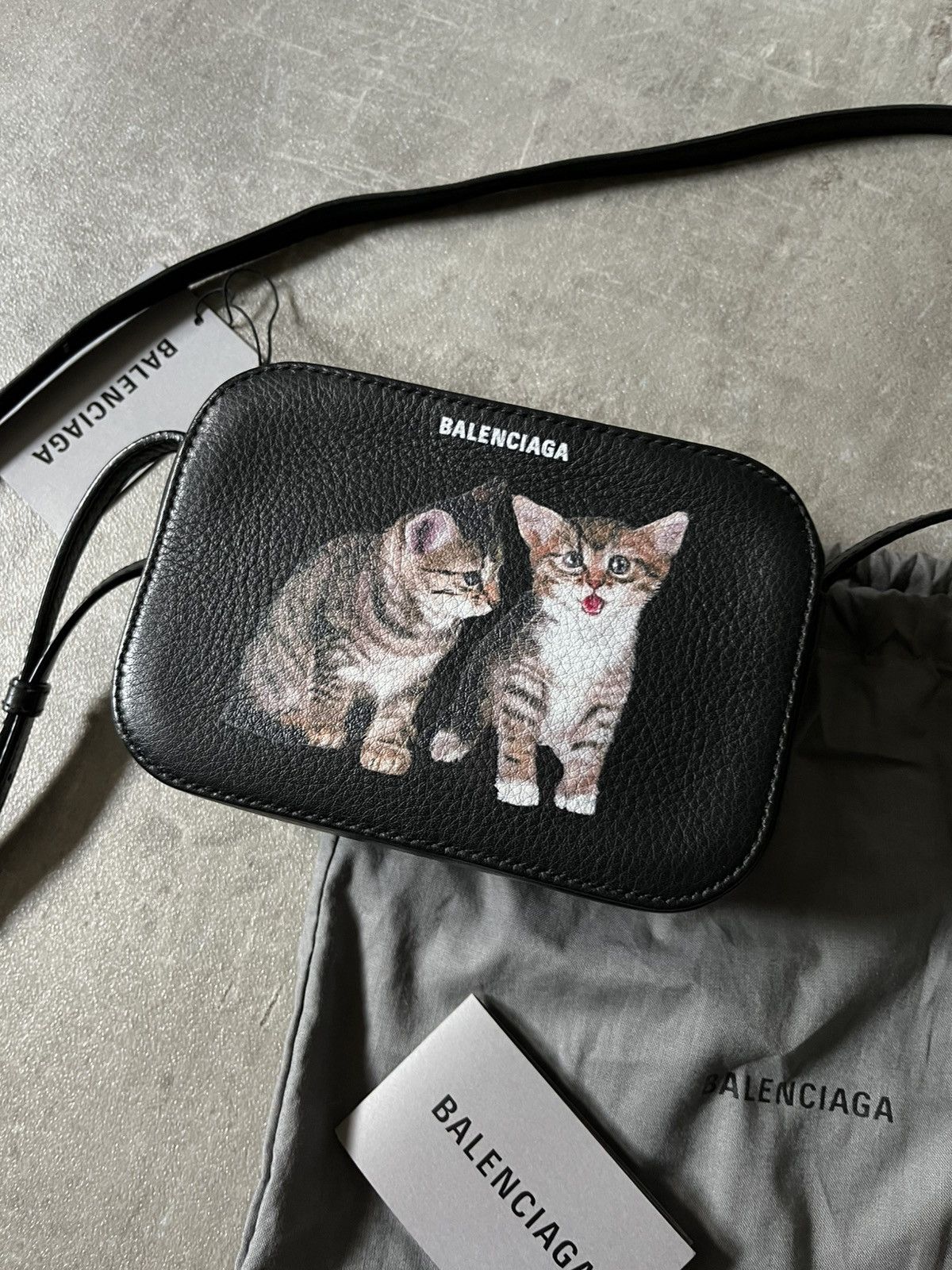 Balenciaga Balenciaga F/W 2018 kitten camera bag black leather Size ONE SIZE - 2 Thumbnail