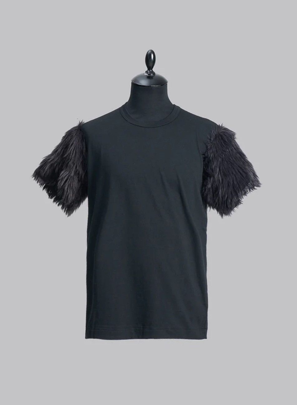 Comme des Garcons Homme Plus FAUX FUR SLEEVES TEE Size US L / EU 52-54 / 3 - 1 Thumbnail