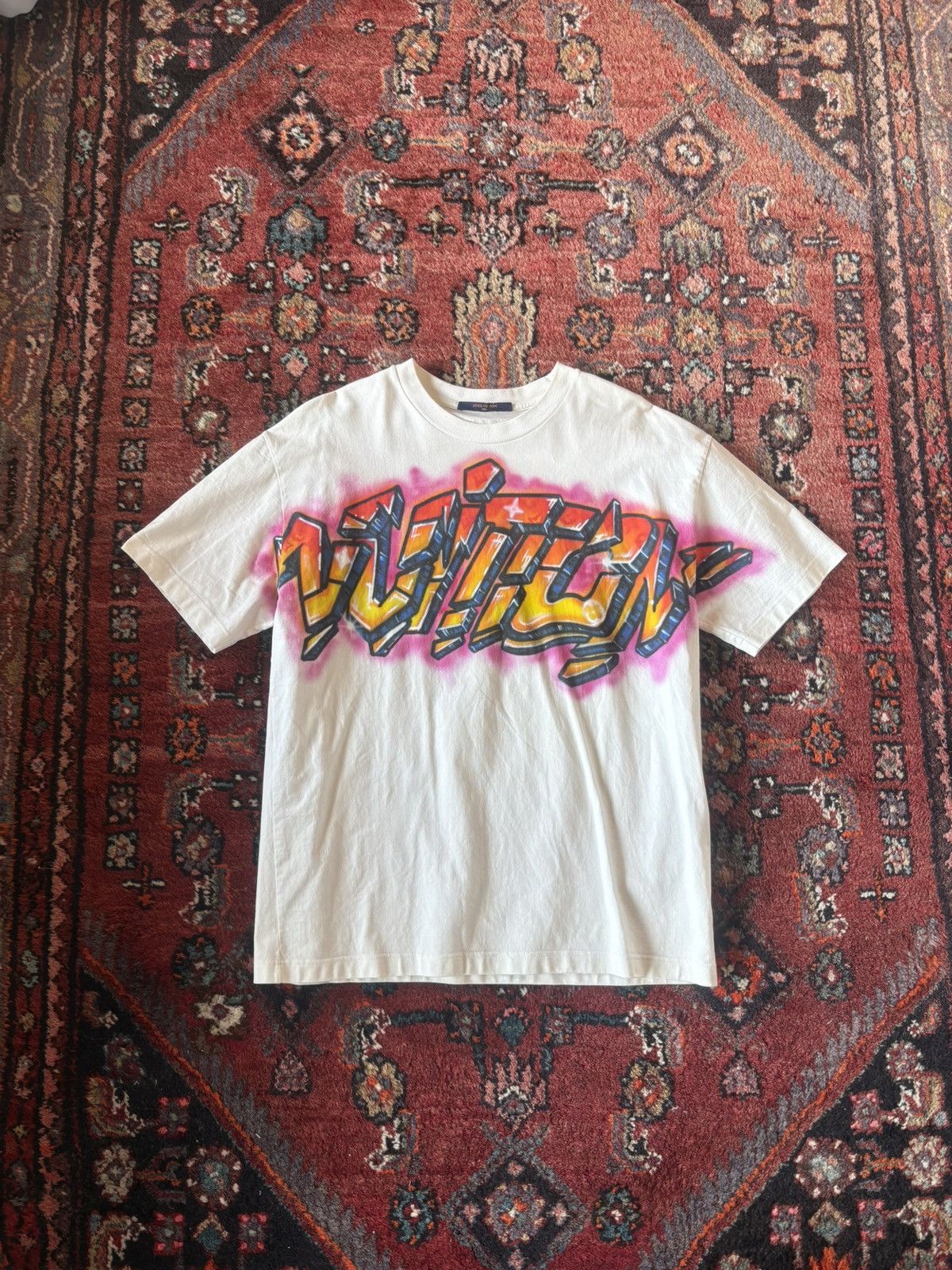 Louis Vuitton Louis Vuitton X Virgil Abloh Graffity Tee Size US M / EU 48-50 / 2 - 1 Thumbnail