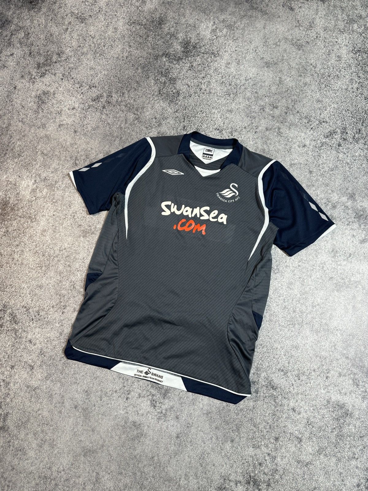 Umbro × Vintage Vintage Umbro Swansea City Soccer Jersey Blokecore Style XXS Size US XXS / EU 40 - 1 Thumbnail