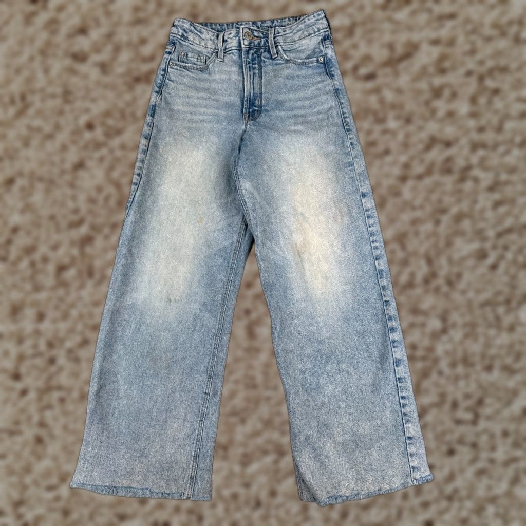 Old Navy Old Navy Wide Leg Jeans Womens 2 Blue Denim High Rise Crop 26x28 Distressed Cotton Size 26" / US 2 / IT 38 - 1 Thumbnail
