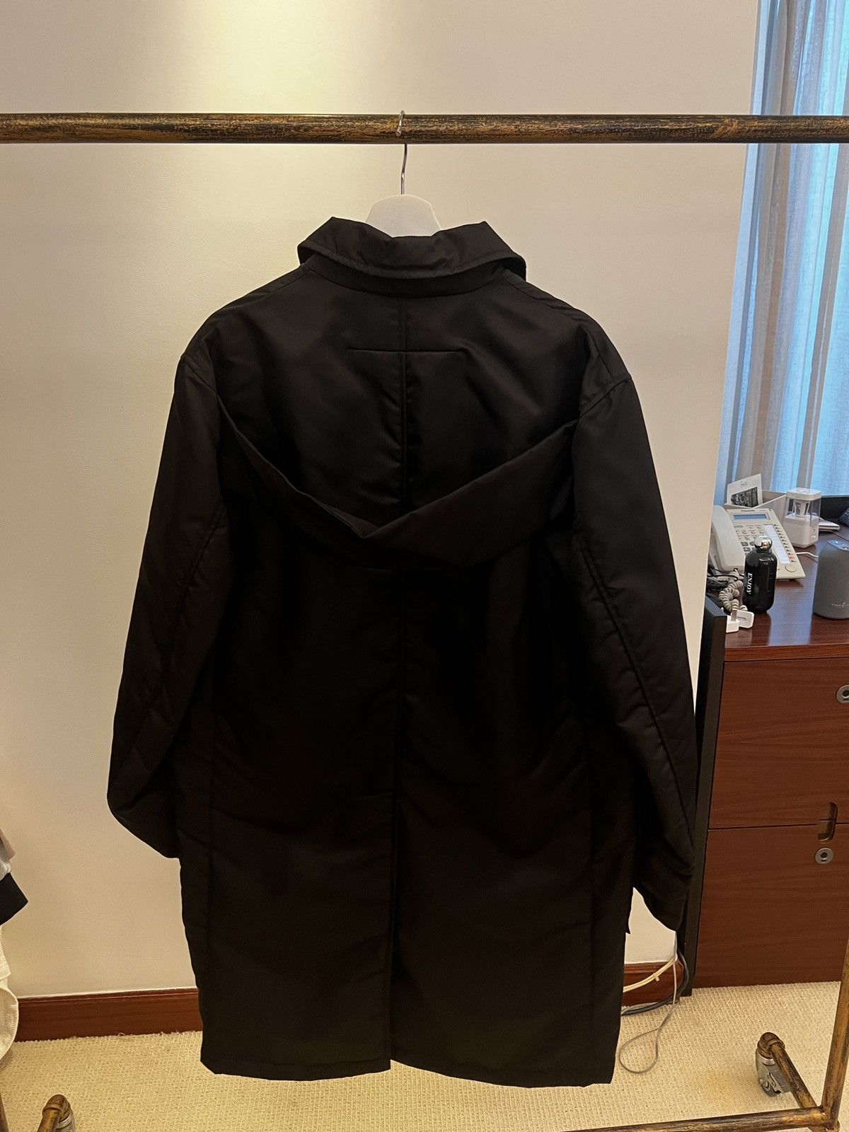 Givenchy $3200 Givenchy Long Padded Nylon Rottweiler Overcoat Size M Size US L / EU 52-54 / 3 - 2 Thumbnail