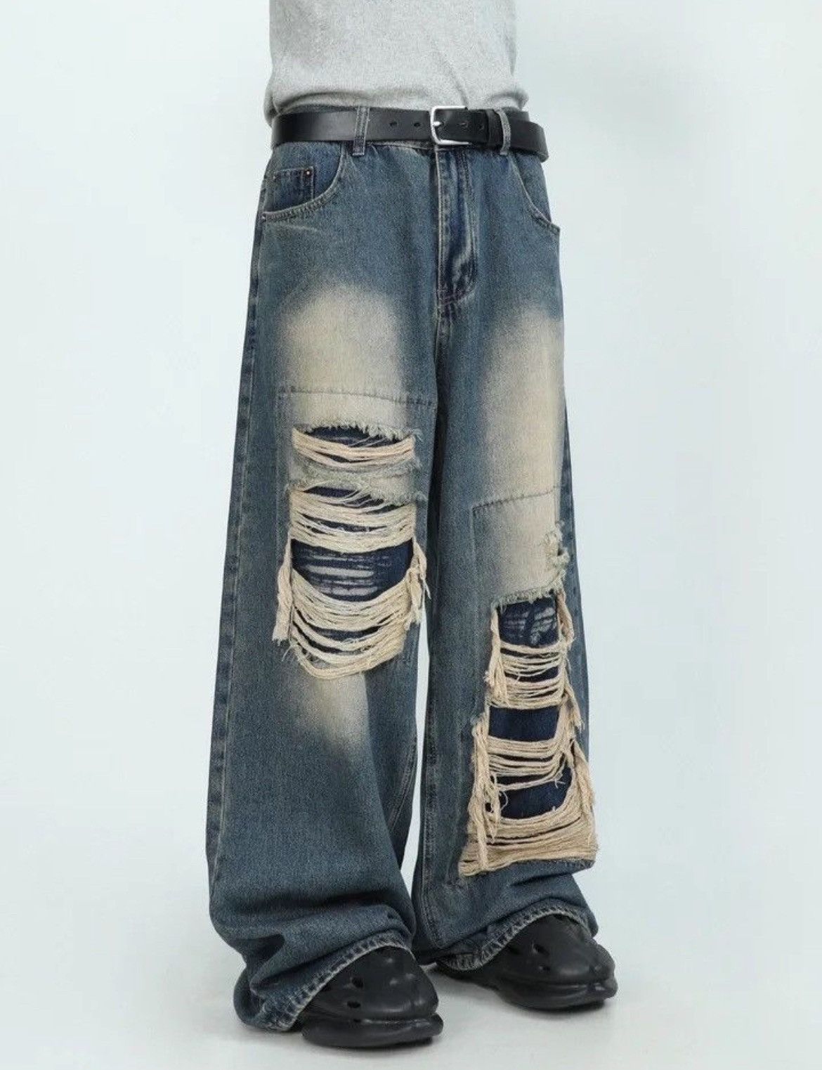 Japanese Brand Blue Color Distress Denim Pants Size US 35 - 6 Thumbnail