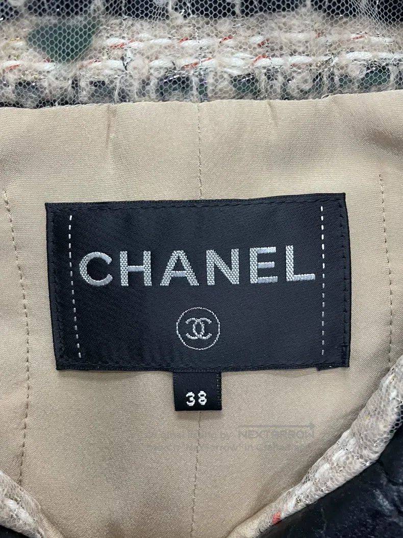 Chanel Chanel Egyptian series black and gold leather striped jack Size XS / US 0-2 / IT 36-38 - 4 Thumbnail
