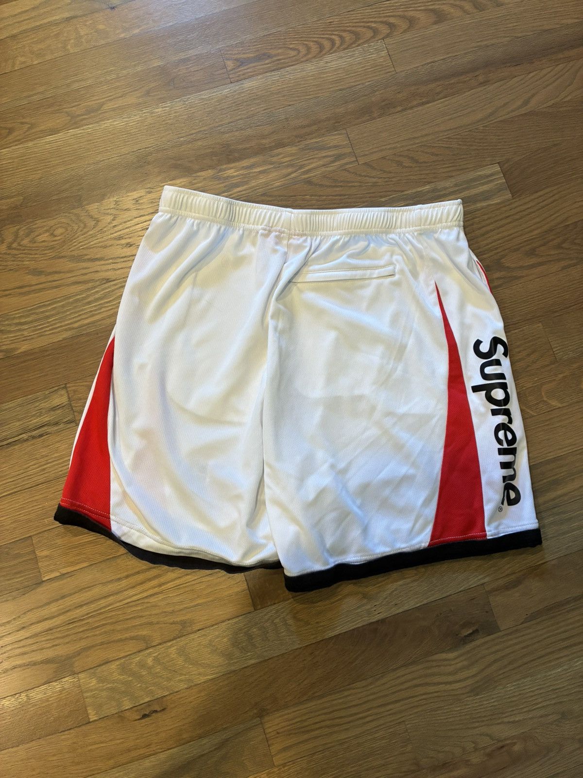 Supreme Supreme Soccer Shorts White Size US 32 / EU 48 - 6 Thumbnail