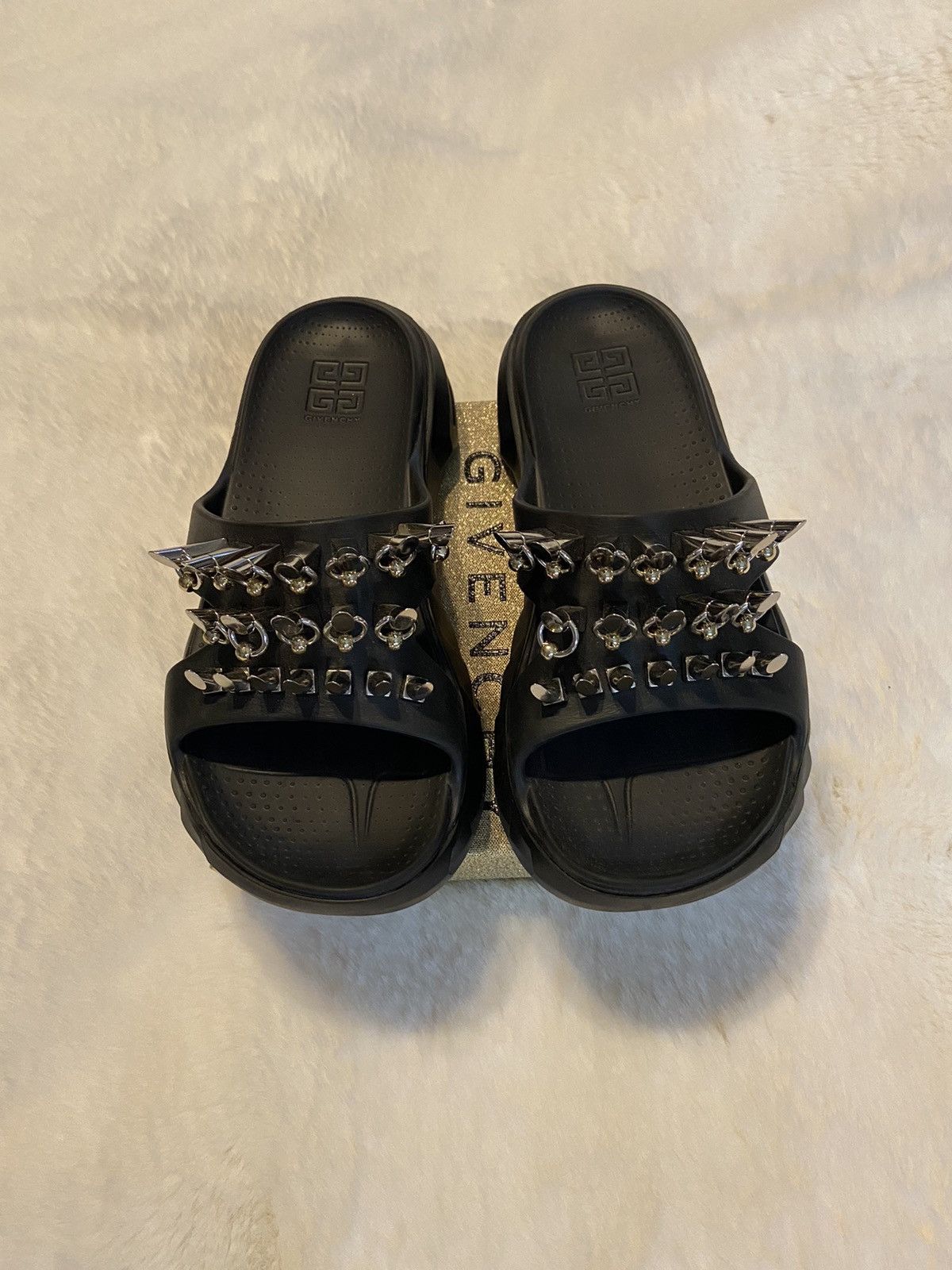 Givenchy Givenchy studded spiked marshmallow sandals Size US 8 / IT 38 - 1 Thumbnail