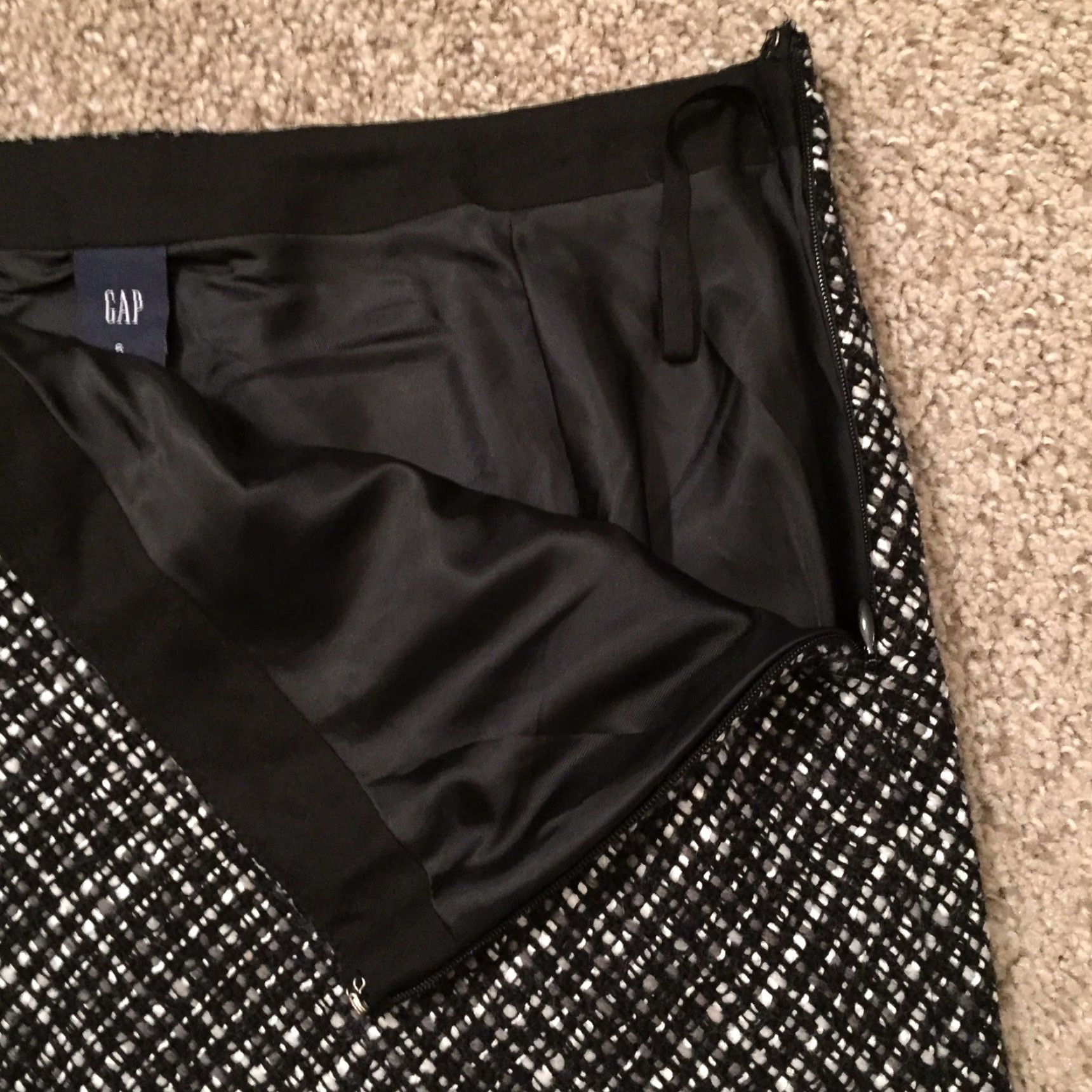 Gap Gap Skirt Women Size 6 Plaid Midi Trumpet Lined Black Gray Size 28" / US 6 / IT 42 - 6 Thumbnail