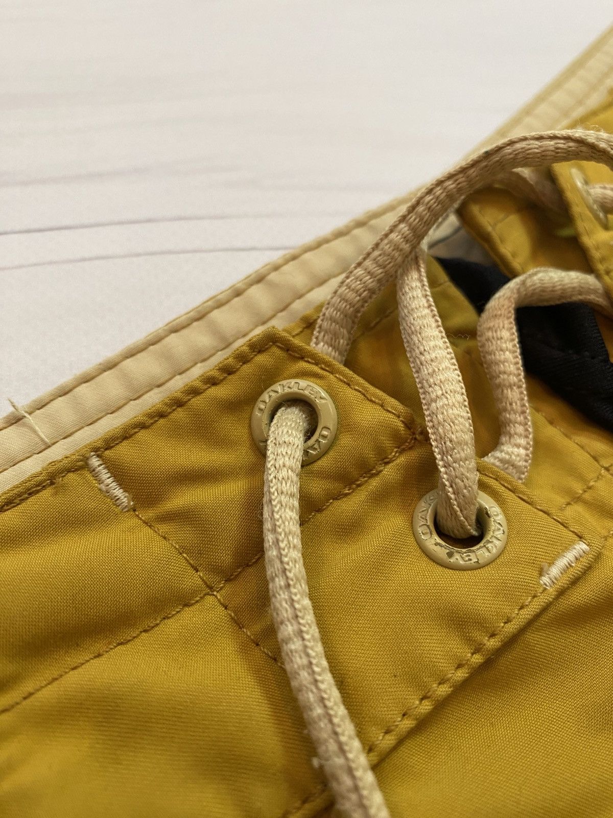 Oakley Oakley gorpcore surf y2k big logo shorts Surf Skate Outdoor Size US 34 / EU 50 - 6 Thumbnail