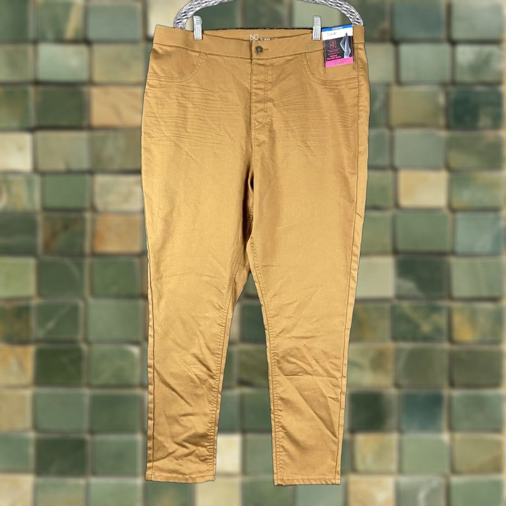 Gap VINTAGE? No, it's Gap No Boundaries Super High Rise Jegging No Gap Waistband Curvy Women's 3XL Brown Jeans Size 40" / US 18 - 1 Thumbnail