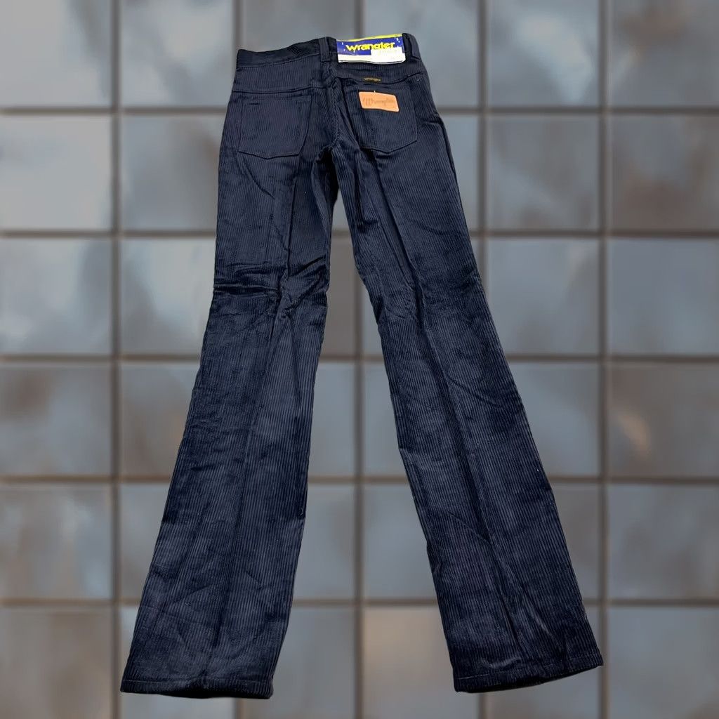 Wrangler VINTAGE Wrangler Jeans Women 4 Corduroy 24 30 UK 90s Blue Deadstock 30 In Inside Leg Slimming Pocket 5 Size 27" / US 4 / IT 40 - 1 Thumbnail