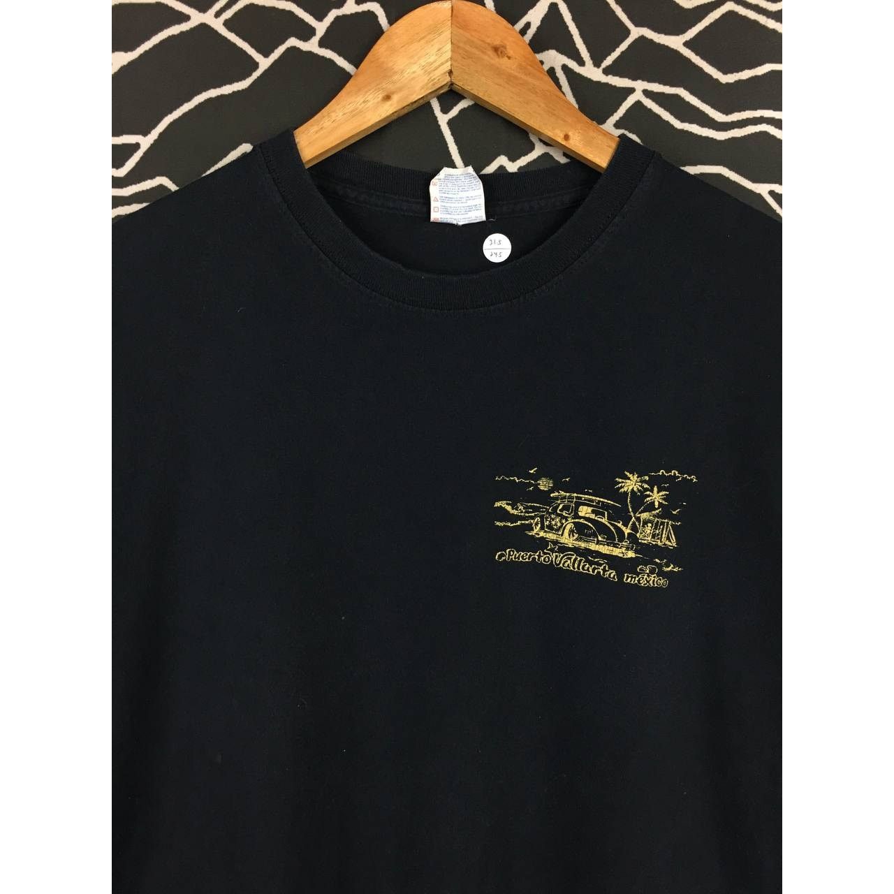 Vintage Vtg Puerto Vallarta Mexico Volkswagen Beetle Beach Vibes Tee Size US L / EU 52-54 / 3 - 6 Thumbnail