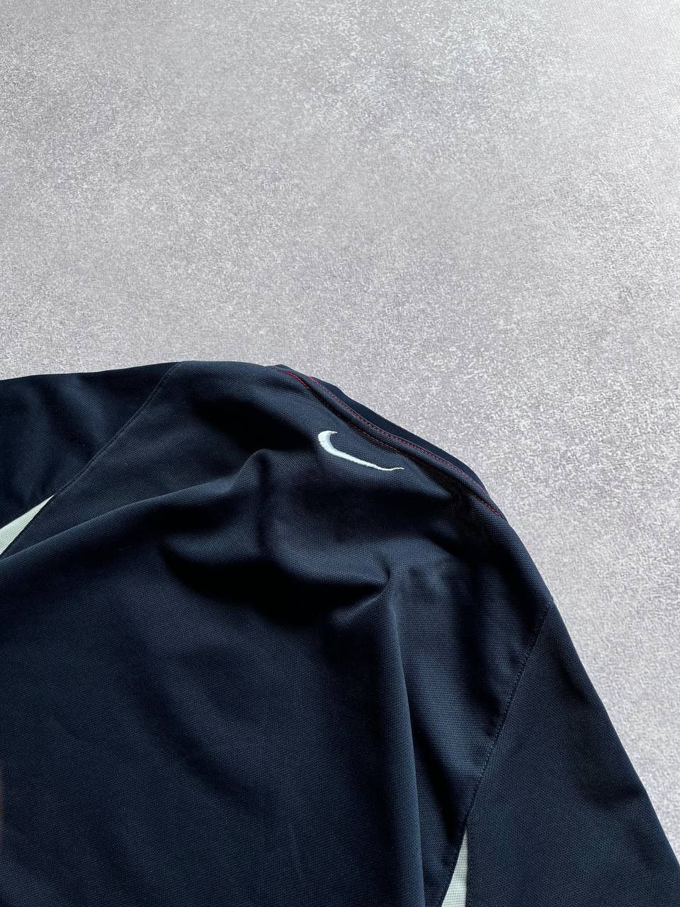 Nike × Vintage Vintage Nike Swoosh Archival T-shirt L Size US L / EU 52-54 / 3 - 5 Thumbnail