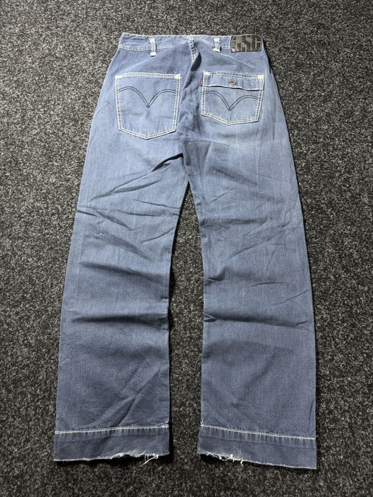 Levi's 00s Vintage Levi’s 880 Baggy Workwear Light Wash Denim Jeans Size US 31 - 11 Thumbnail