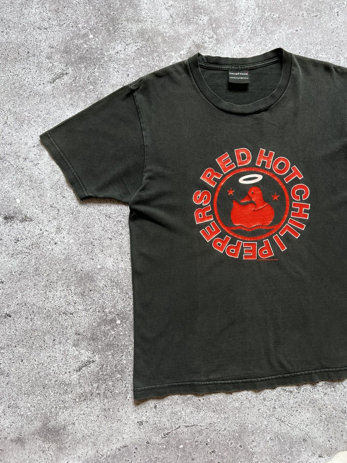 Band Tees Vintage 1999 Red Hot Chili Peppers Rock Band T-shirt Size US M / EU 48-50 / 2 - 3 Thumbnail