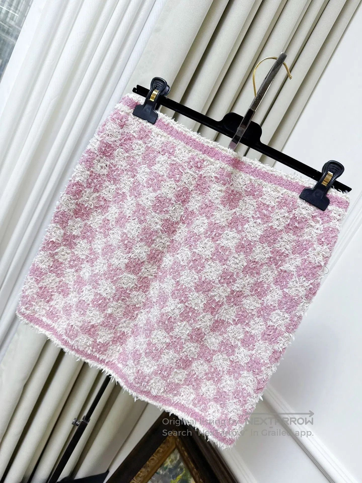 Chanel Chanel 23S Pink White Check Knit Skirt. Size 37" - 2 Thumbnail