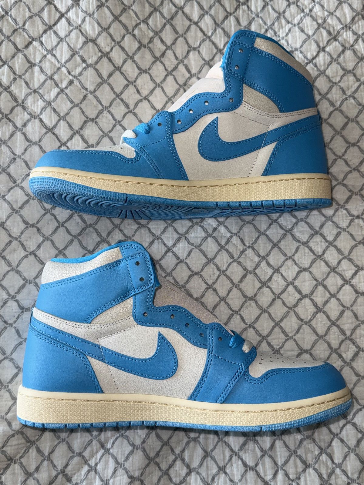 Jordan Brand Jordan 1 Retro High OG ‘ UNC Reimagined ’ Size US 9 / EU 42 - 1 Thumbnail
