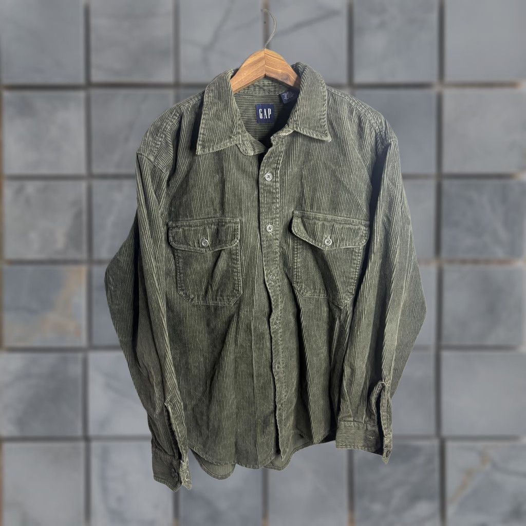 Gap Gap Mens Corduroy Shirt Long Sleeve Button-Up with Pockets Green Corduroy M Regular Button Front Casual Size US M / EU 48-50 / 2 - 1 Thumbnail