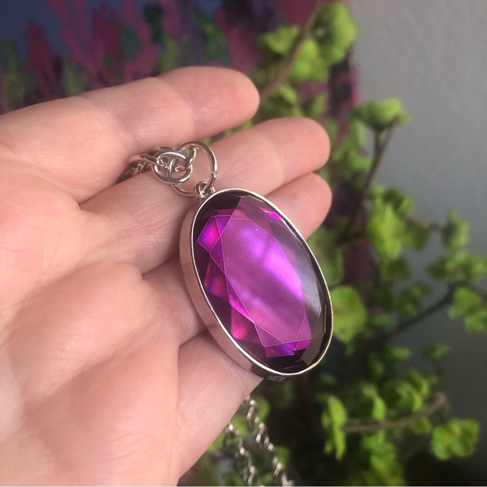 Jewelry Large faceted purple glass cabochon stone necklace Size ONE SIZE - 9 Thumbnail