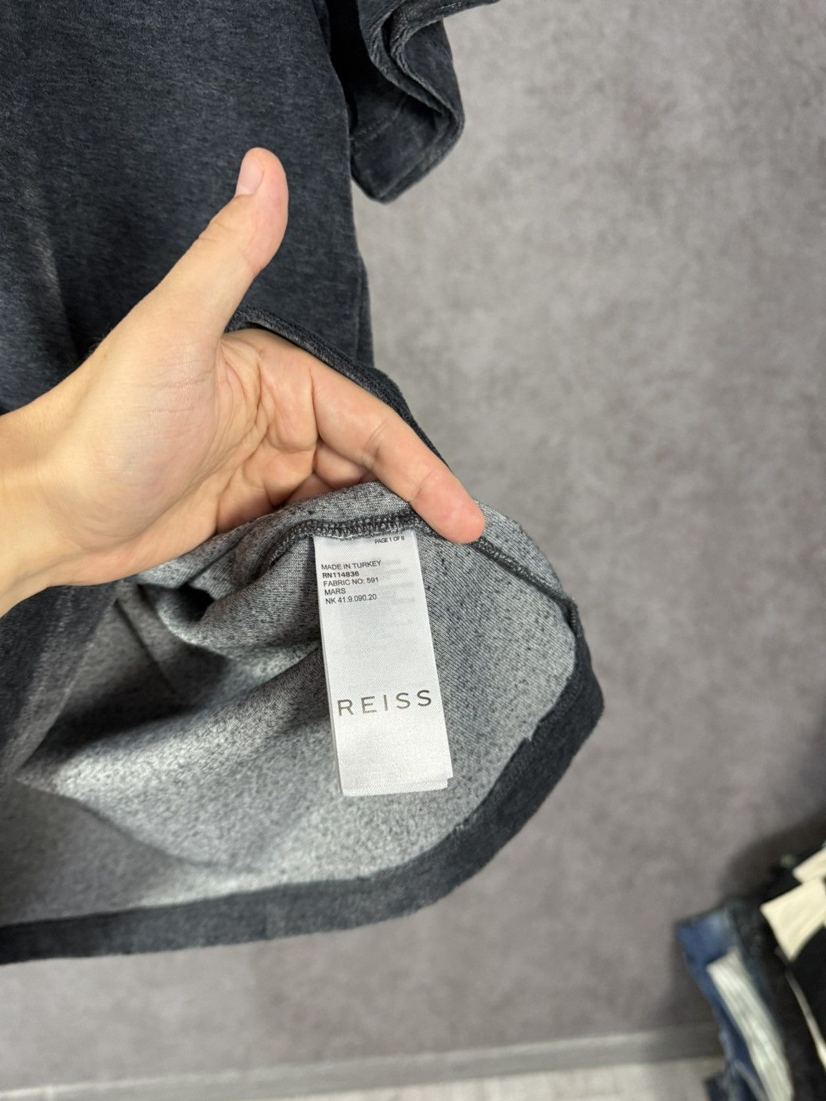 Reiss Reiss designer tee Size US XL / EU 56 / 4 - 5 Thumbnail