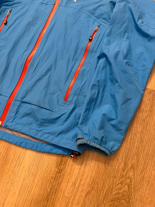 Peak Performance Peak Performance W Stark Jacket Gore-Tex GTX R&D S Size S / US 4 / IT 40 - 5 Thumbnail