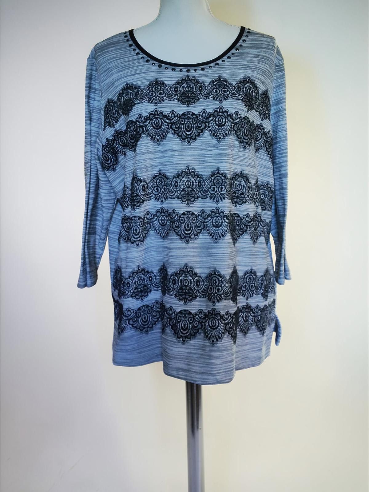 Other Alfred Dunner Women's Long Sleeve Tunic Top Size Large Blue/ Size L / US 10 / IT 46 - 2 Thumbnail