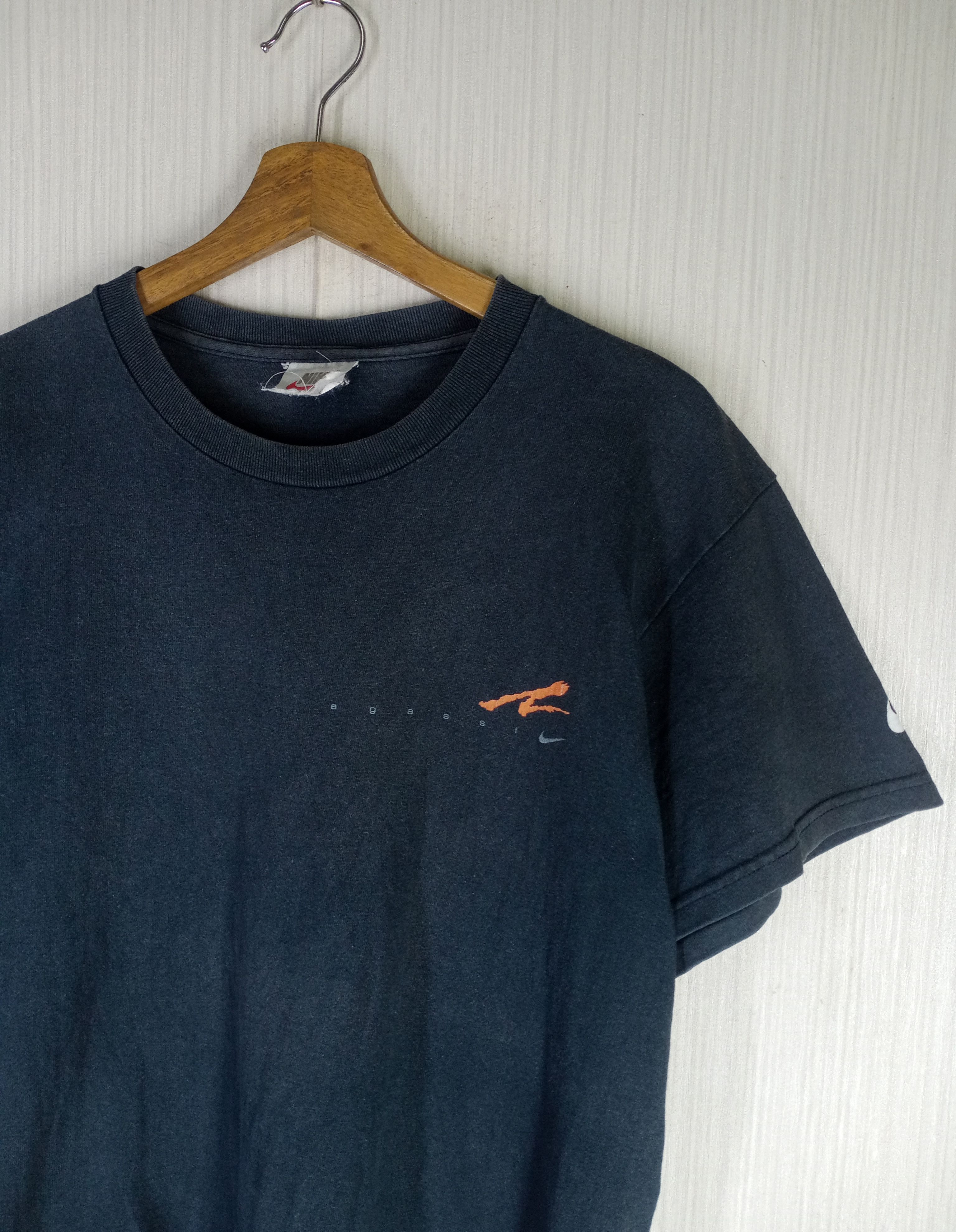 Nike Rare Vintage 90s Nike Andre Aggassi Tshirt Size US S / EU 44-46 / 1 - 3 Thumbnail