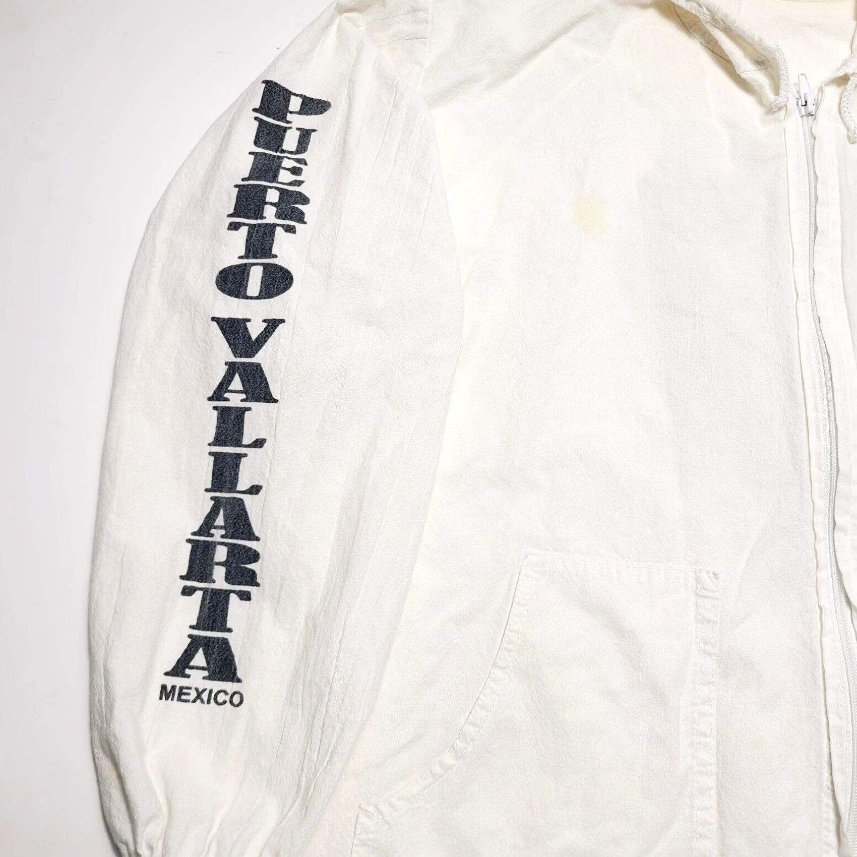 Harley Davidson VINTAGE Harley-Davidson Mexico Zip-Up Hooded Jacket White Lightweight Medium Men Zip Full Zip Hooded Windbreaker 90s Retro Logo Casual Size US M / EU 48-50 / 2 - 4 Thumbnail