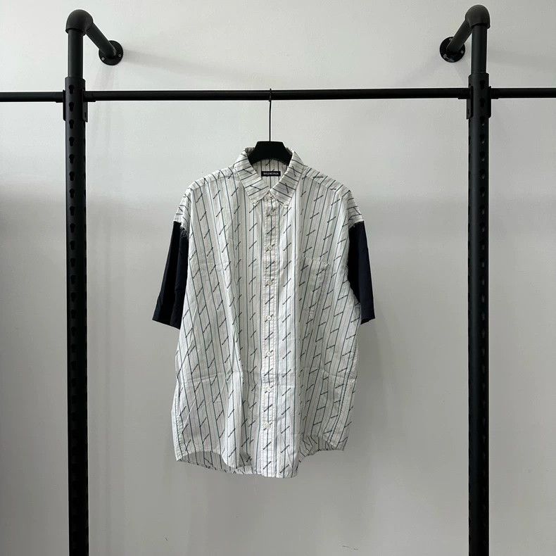 Balenciaga Balenciaga size 39 Fake two-piece patchwork short-sleeved s Size US M / EU 48-50 / 2 - 1 Thumbnail