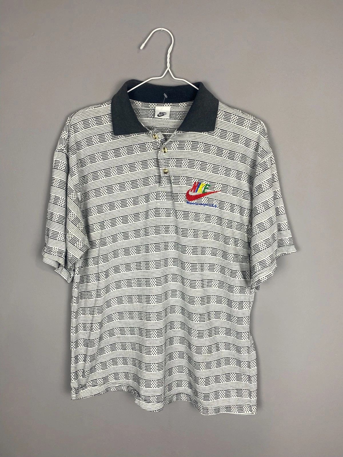 Nike Vintage Nike Oregon 90s USA Retro Short Sleeve T-Shirt Size US L / EU 52-54 / 3 - 1 Thumbnail