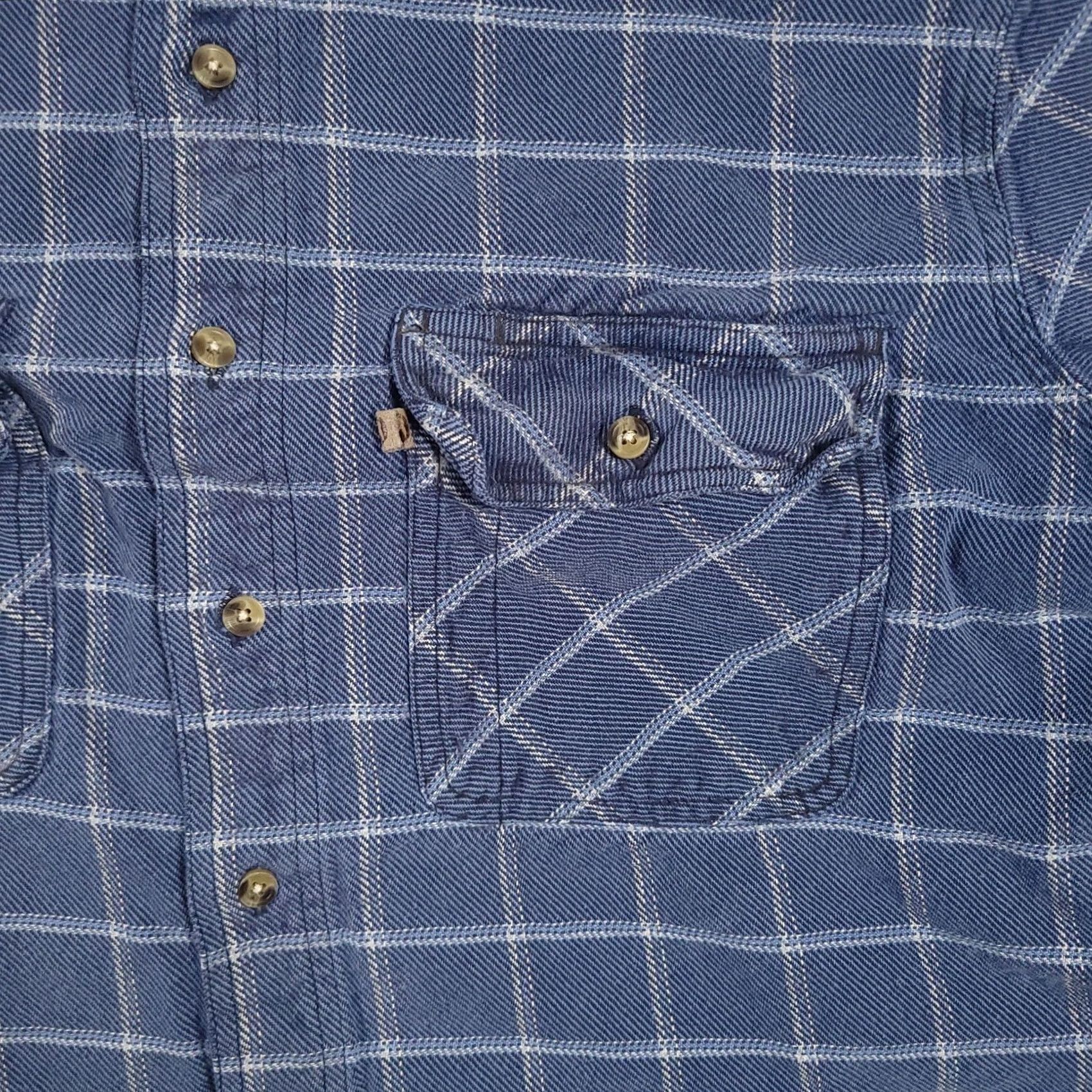 Vintage VINTAGE Berne Apparel Shirt Mens LT Button Up Flannel Shacket Shirt Jacket Heavy Blue Size US L / EU 52-54 / 3 - 4 Thumbnail